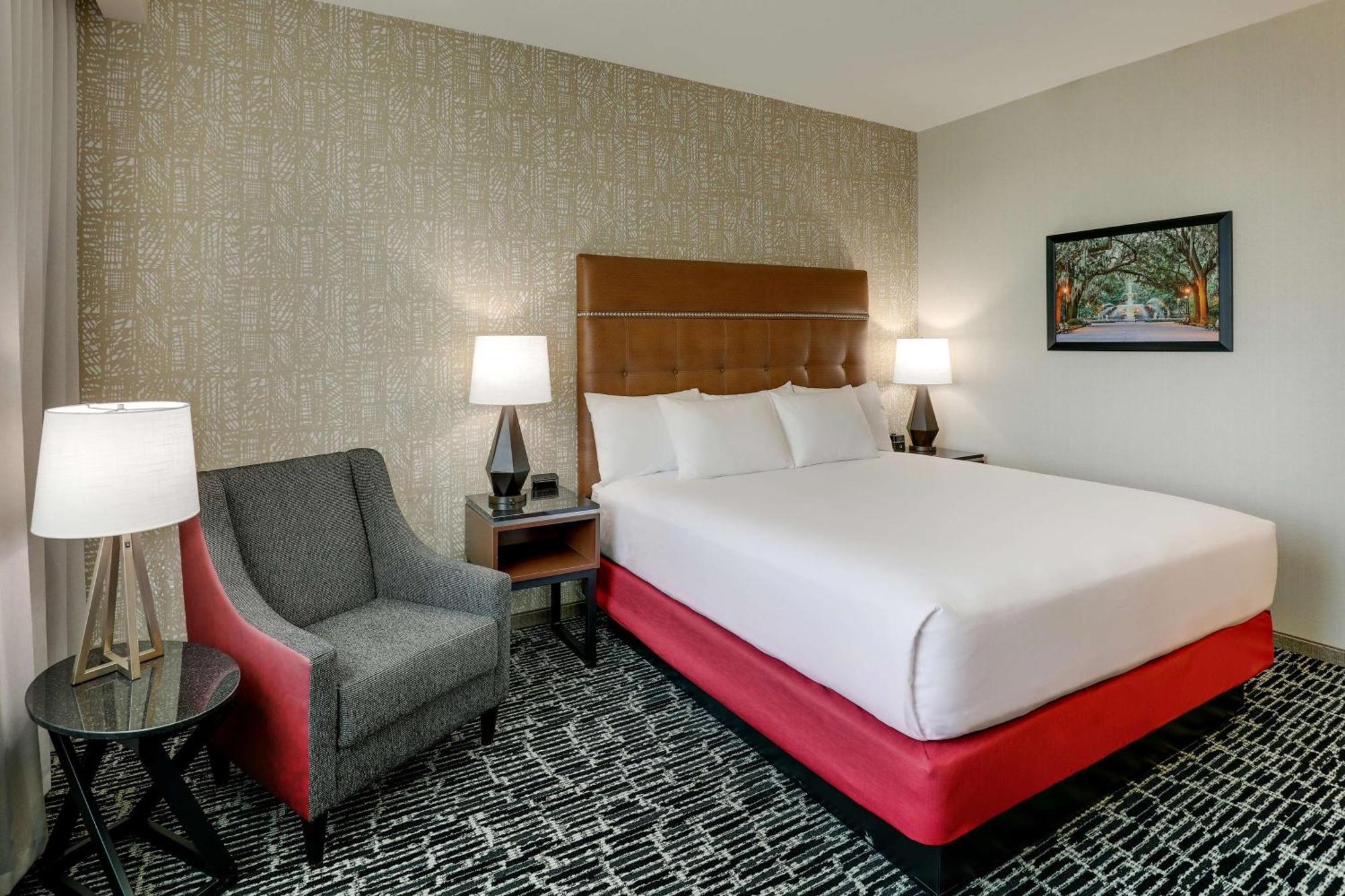 Drury Plaza Hotel Savannah Пулер Экстерьер фото